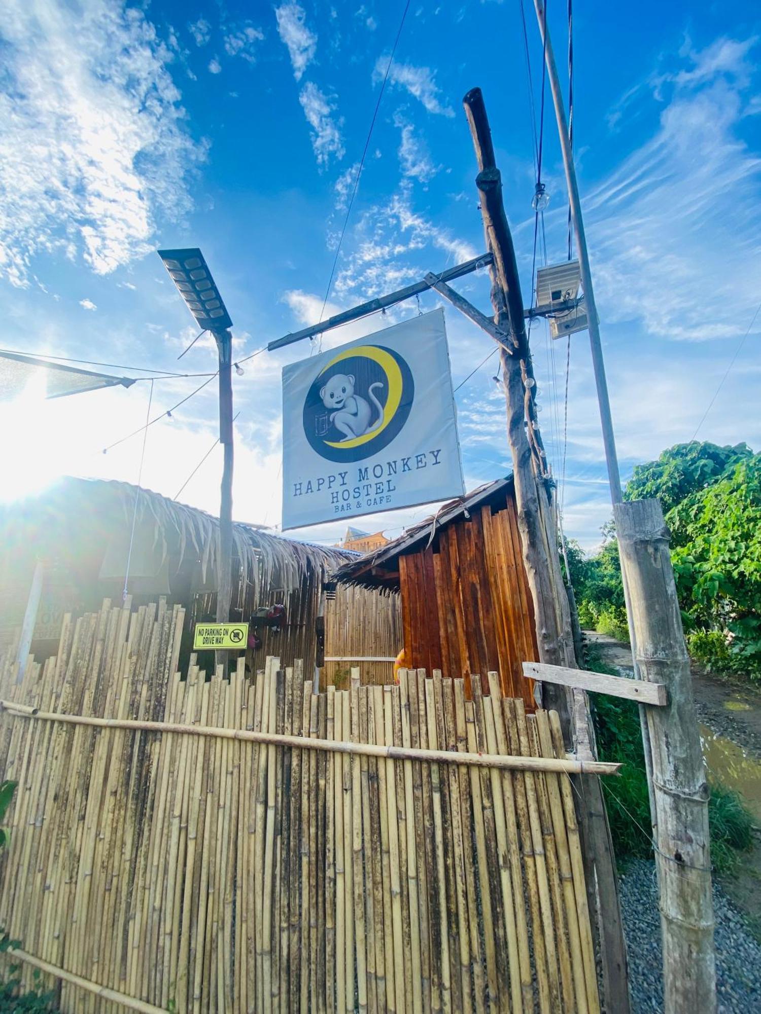 Happy Monkey Hostel El Nido Exteriör bild